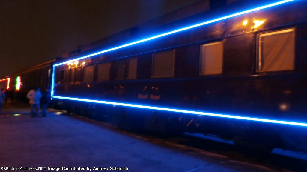 CP 79 Mount Royal with Blue Lights